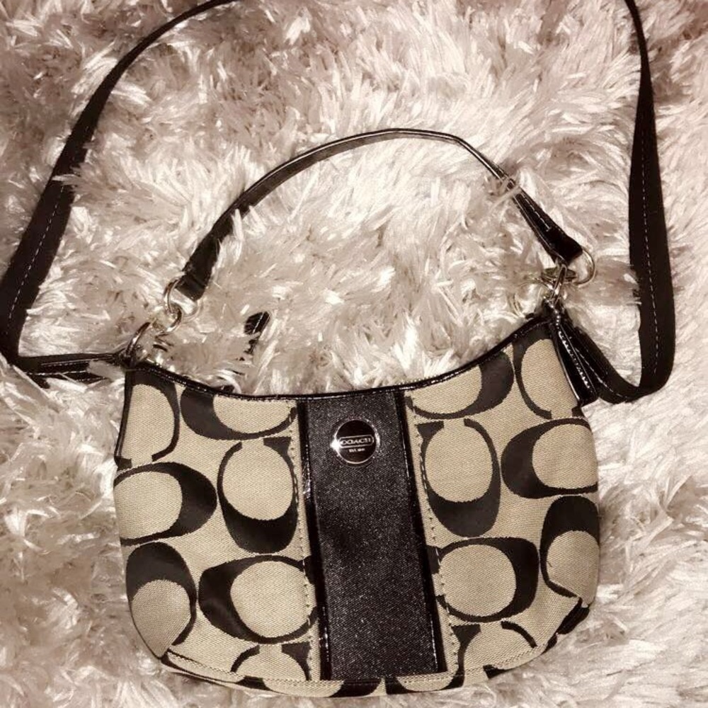 Authentic coach purse